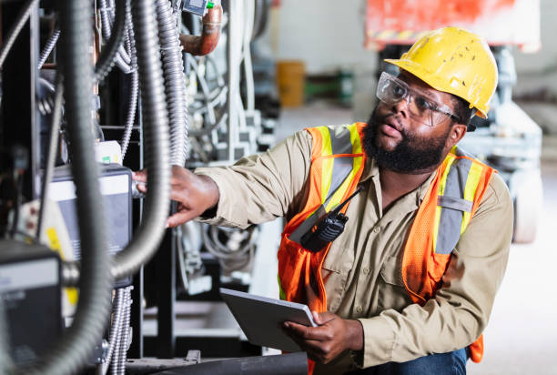 Best Circuit Breaker Repair  in Maynardville, TN
